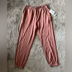Vuori Boyfriend Joggers